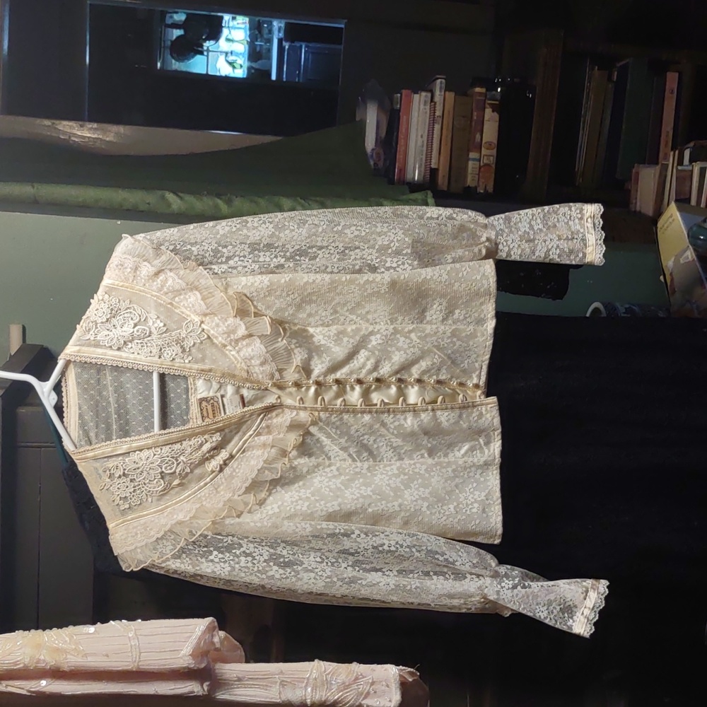 Jessica McLintock Gunnies Victorian Corset  Style Lace Pearl Button Blouse